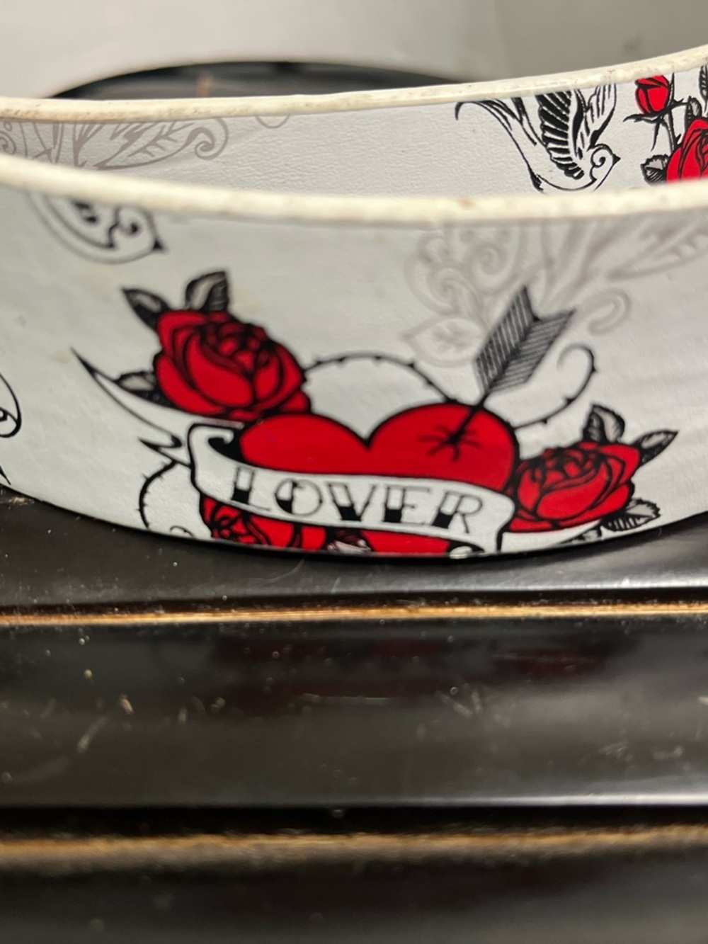 Ed Hardy White Belt with Red Heart & Rose Tattoo Print Small